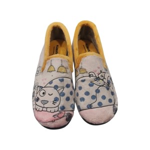 Comercio do Morrazo - Zapatilla Cerrada de Casa