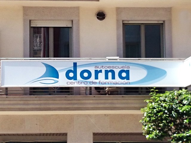 AUTOESCUELA DORNA