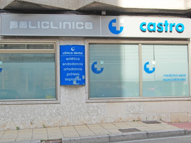 CASTRO POLICLINICO MOAÑA