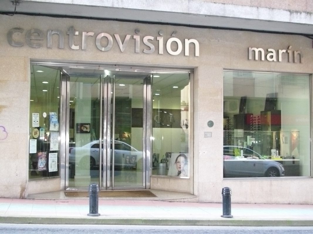 Logotipo Centrovisión Marín